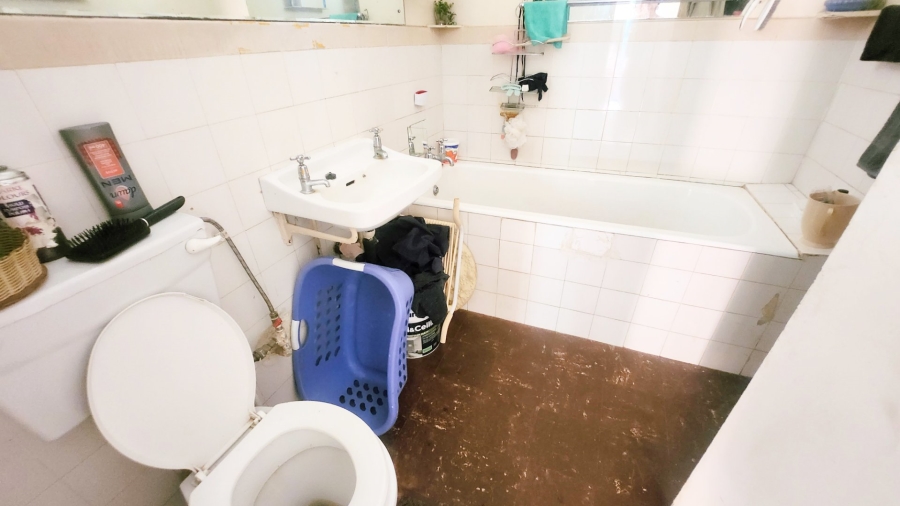 Commercial Property for Sale in La Hoff North West